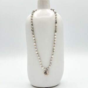 Howlite beads with 925 beads and pendant